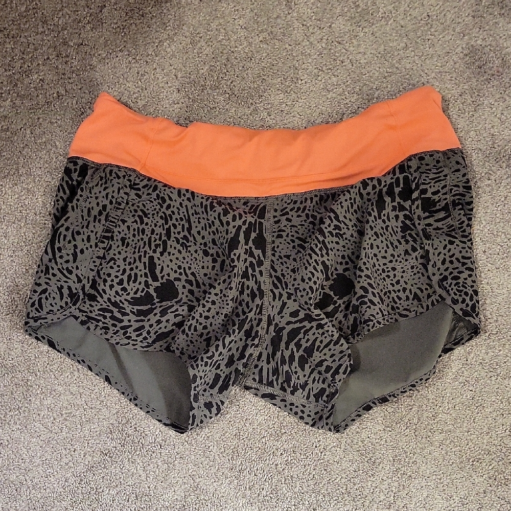 Lululemon Run Times Short *4-way Stretch Watermark Slate Black / Grapefruit